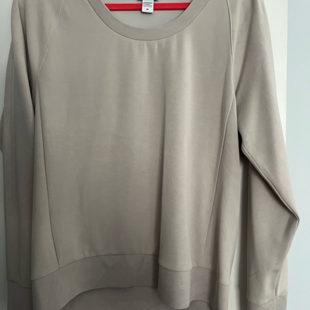 Athleta Women's Cream Long Sleeve Sweatshirt